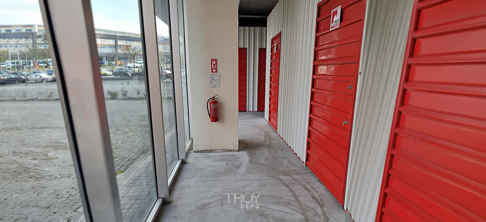 Avrupa Yakası Eşya Depolama Güvenli Depo Hizmeti